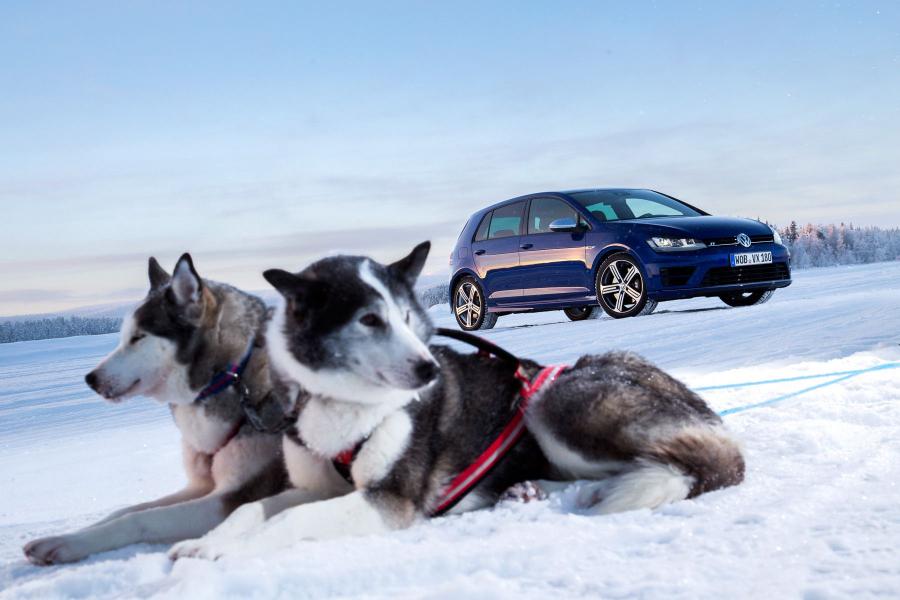  Volkswagen Golf R 5-Door 2013 года  (фото 46 из 100)